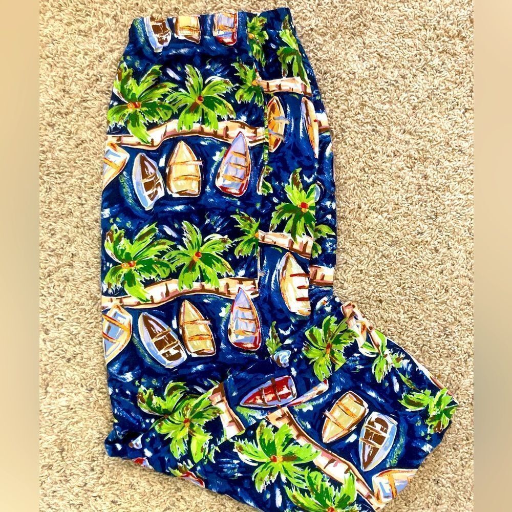 Weekend Clothes Line VTG Palm Trees & Sail Boat Capri Pants, pull on w/ pockets